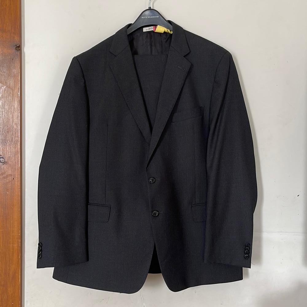 Dark Charcoal Joseph Abboud (Men’s Warehouse Brand) Suit